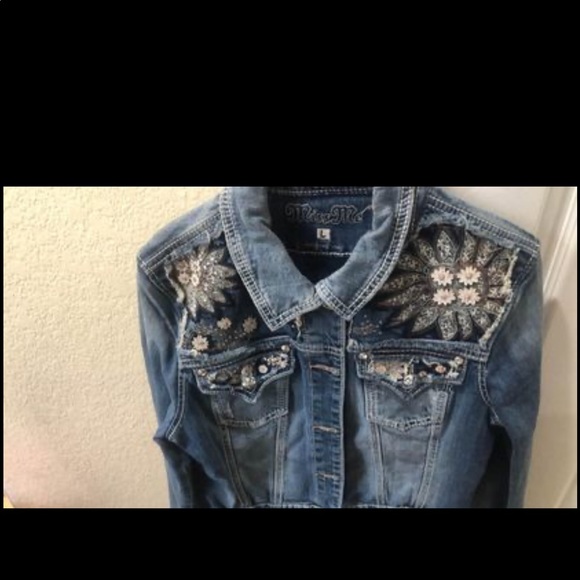 Miss me Denim Jacket - Picture 2 of 4